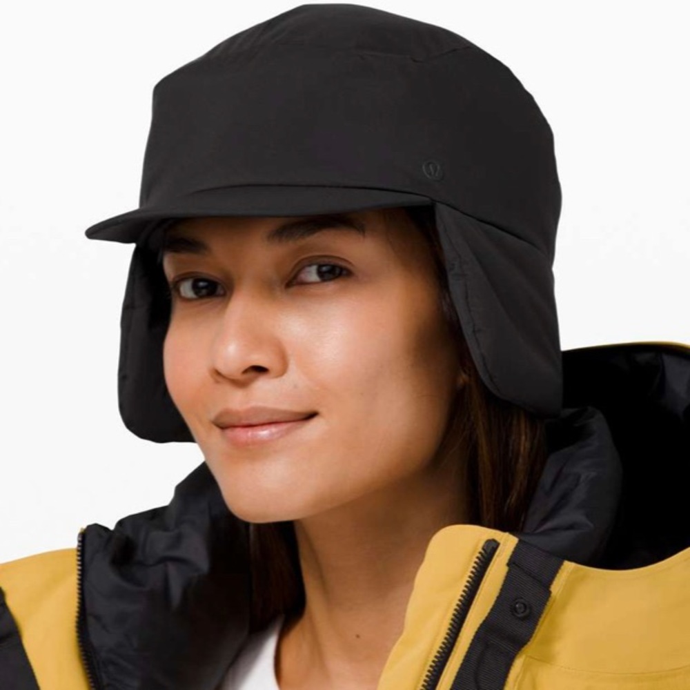 Lululemon pure puff trapper hat black XS/S NWT
